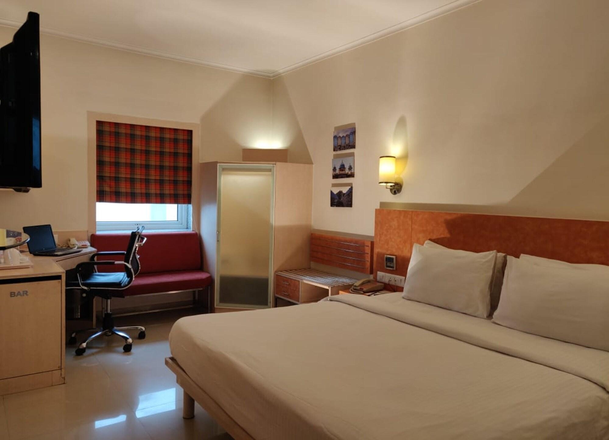 Nirwana Hometel Jaipur- A Sarovar Hotel Dış mekan fotoğraf